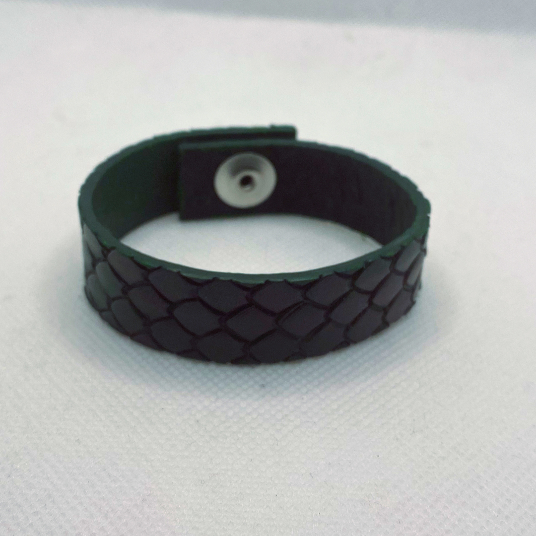 Green Snakeskin Texture Leather Bracelet